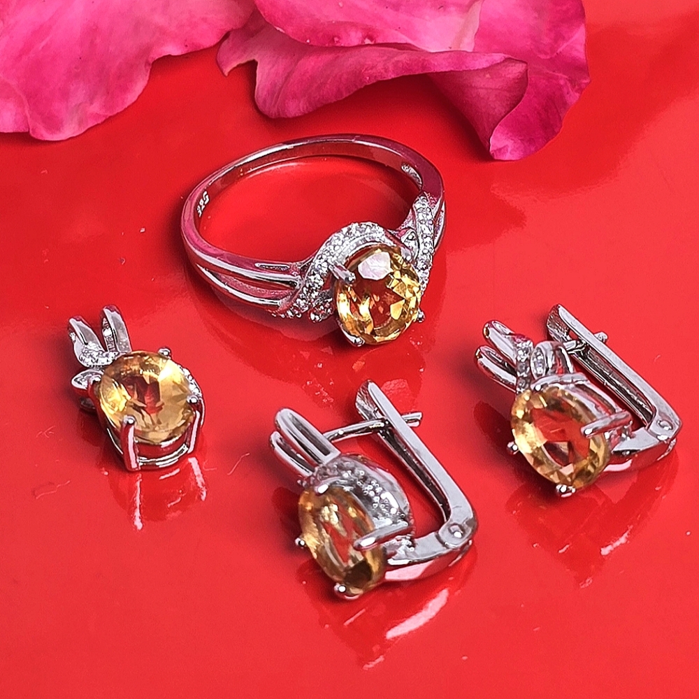 Natural Citrine Set "Oriana". 925 Sterling Silver Earrings, Pendant, Ring 7.75